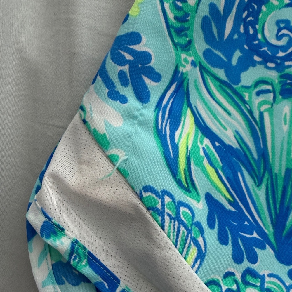 Lilly Pulitzer luxletic shorts - Picture 2 of 5